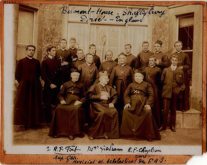 Il FMI alla Belmont House nel 1903
